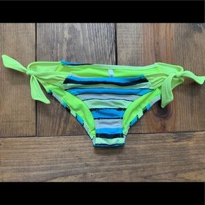 SOLD - Women’s Aero Bathing-suite Bikini Bottom